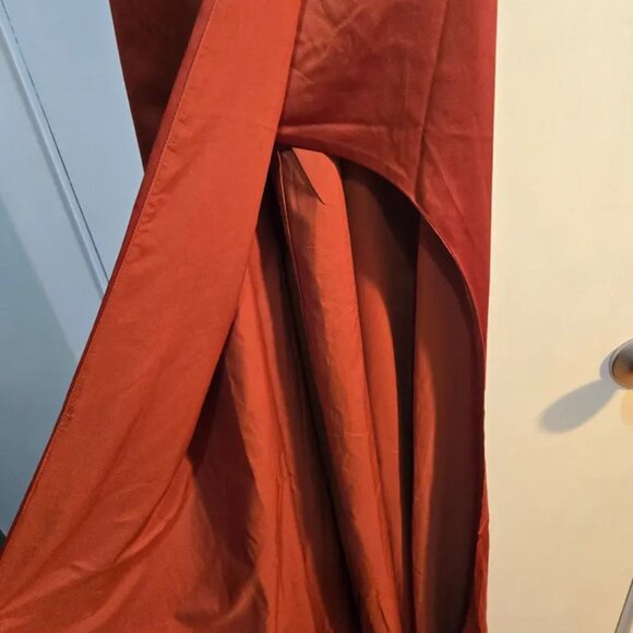 Rust-colored formal evening dress - Picture 2 of 2